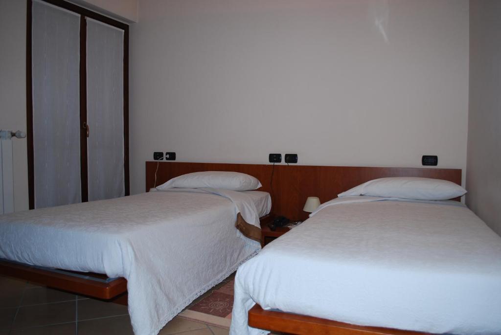 Albergo Sole Mariano Comense Bilik gambar